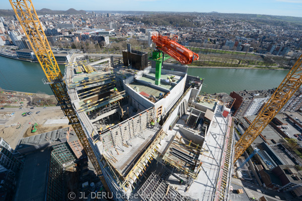 tour des finances à Liège